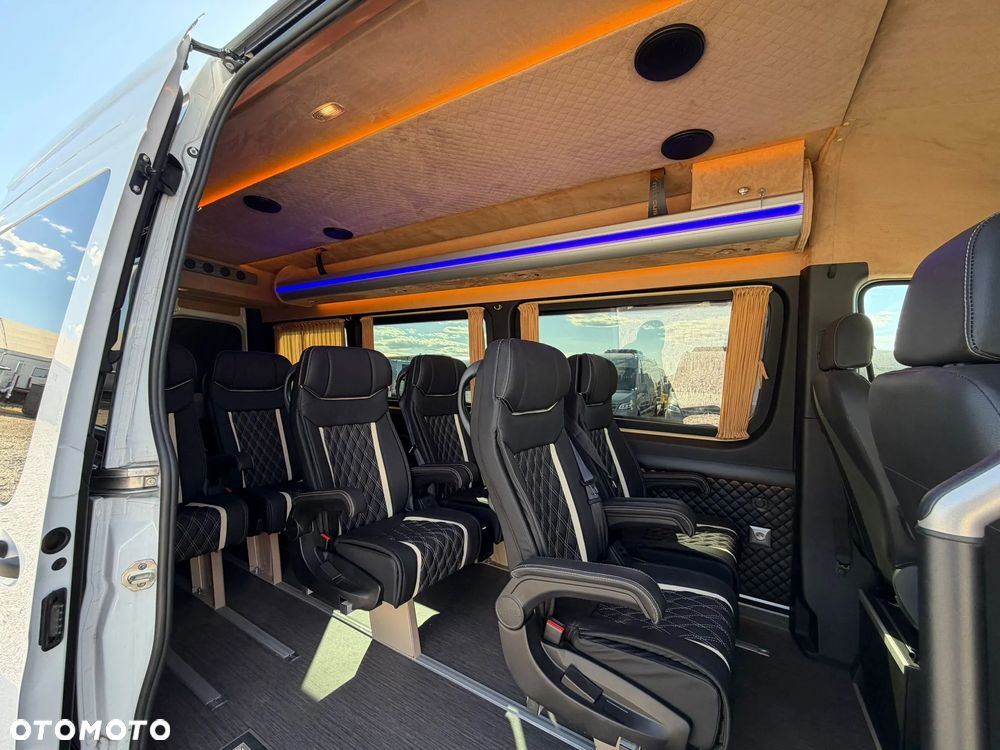 Mercedes-Benz Sprinter 317 - 14