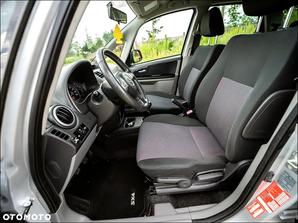 Suzuki SX4 1.6 VVT 4x4 Comfort - 18