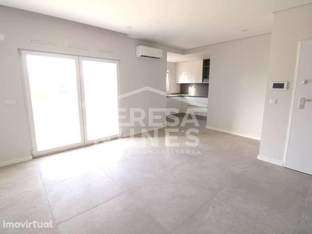 APARTAMENTO T2 (NOVO) - Grande imagem: 3/9