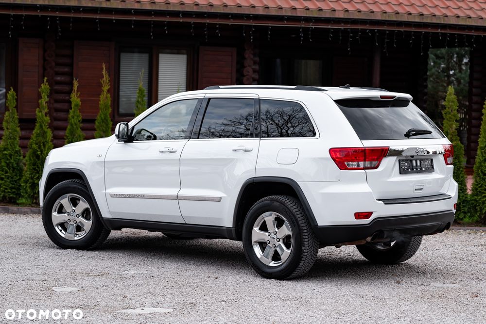 Jeep Grand Cherokee 3.0 CRD Laredo - 11