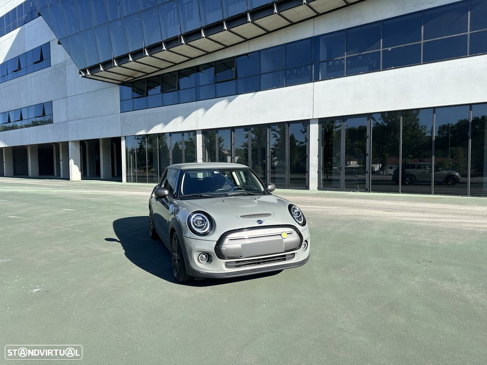 MINI 3 Portas Cooper SE L - 2