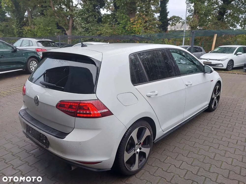 Volkswagen Golf VII 2.0 TSI BMT GTI - 5