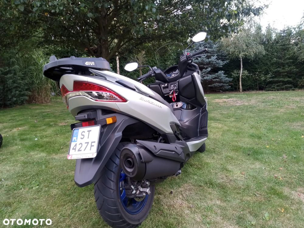 Suzuki Burgman - 8