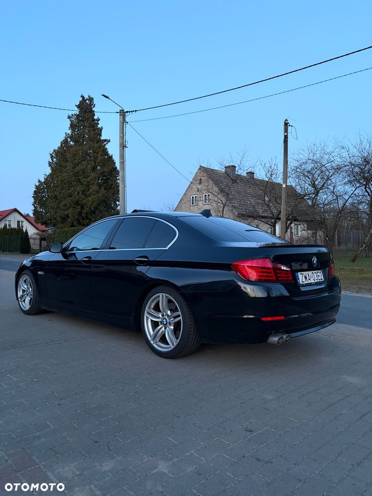 BMW Seria 5 520d - 4