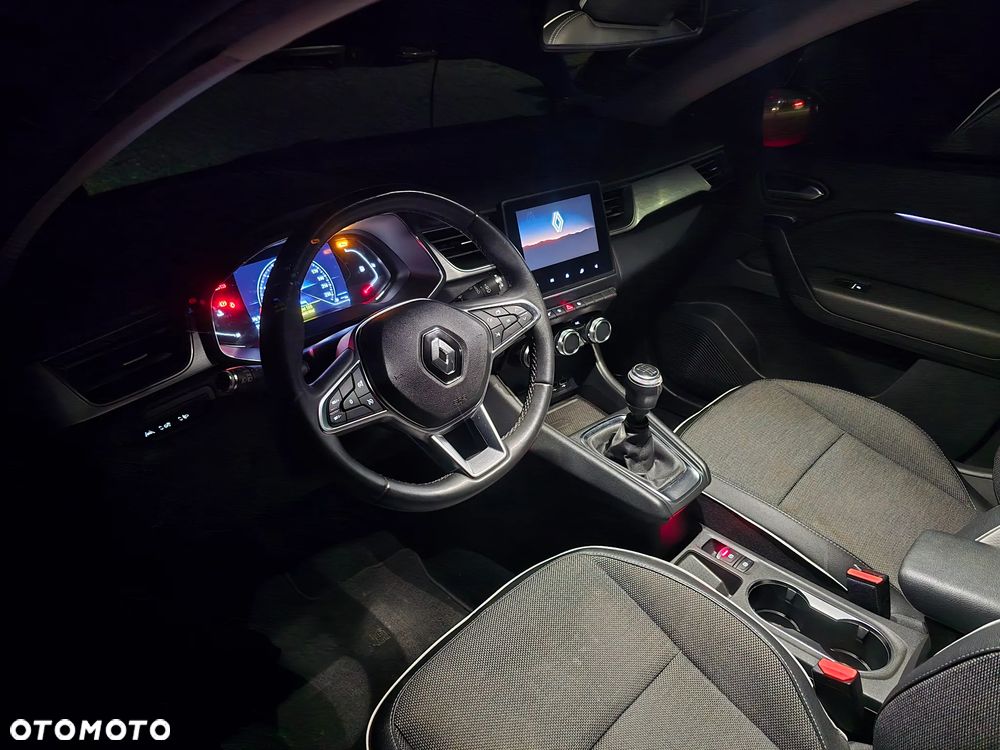 Renault Captur - 15