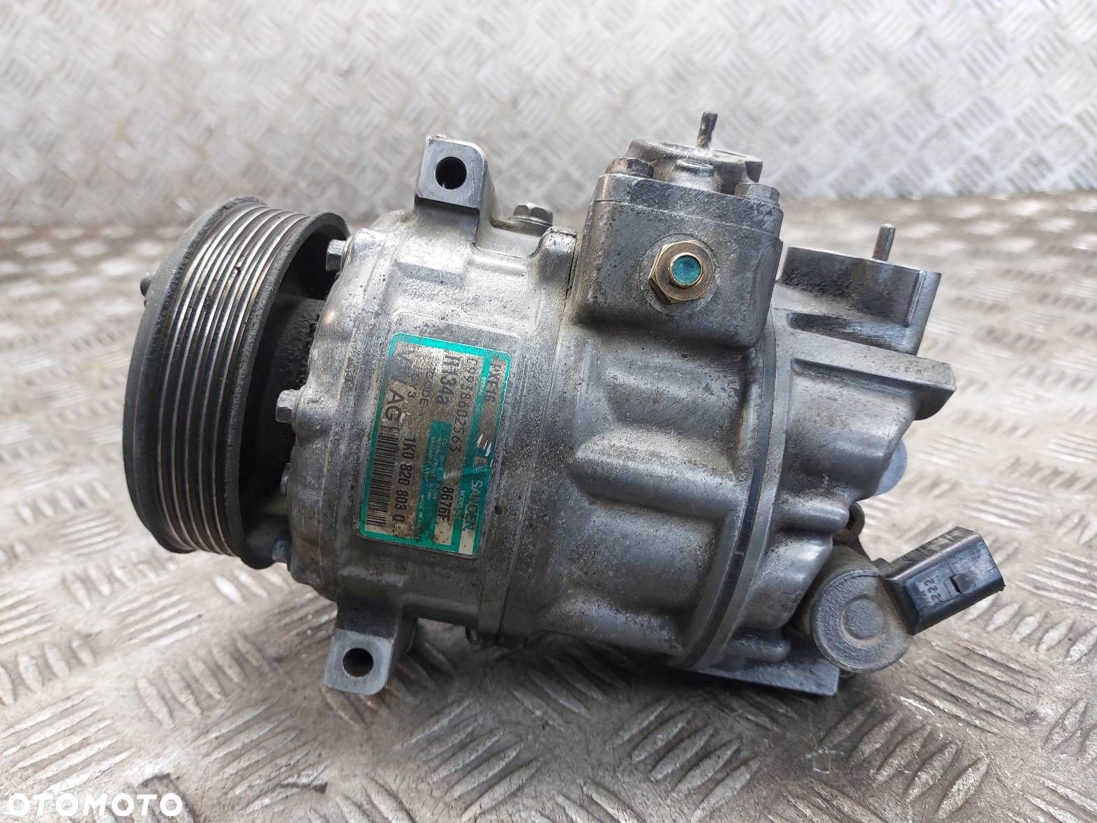 SPRĘŻARKA KOMPRESOR KLIMATYZACJI AUDI A3 8P 2.0 TDI 1K0820803Q - 1