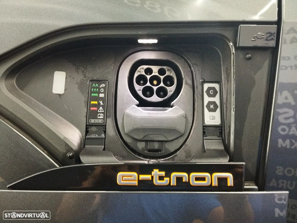 Audi e-tron Sportback 55 quattro S line - 11