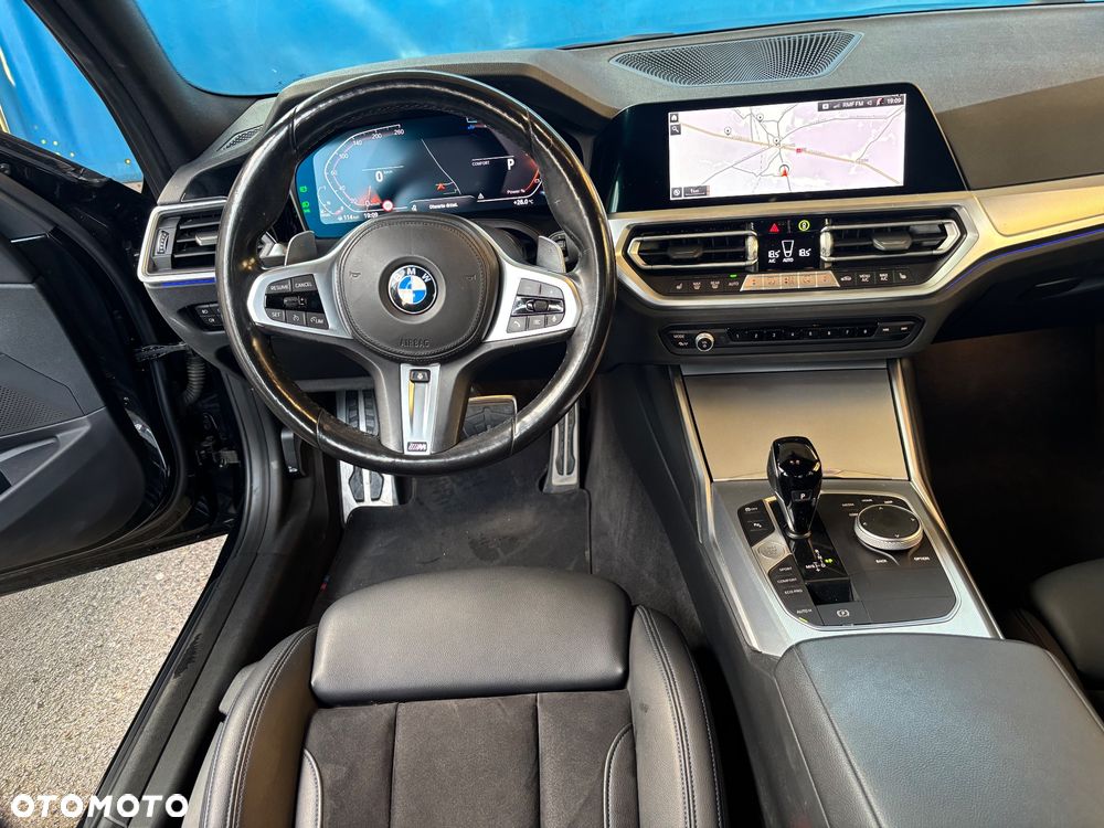 BMW Seria 3 320d xDrive mHEV M Sport - 5