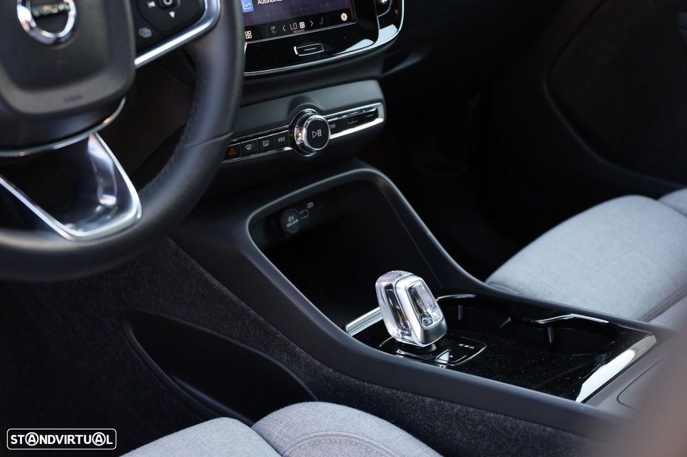 Volvo C40 Recharge Extended Range Plus - 17