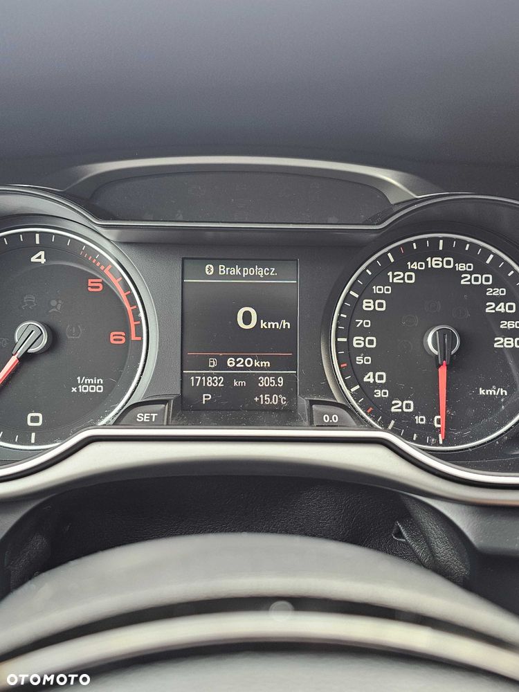 Audi A4 Limousine - 8