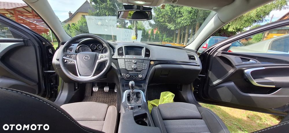 Opel Insignia 2.0 CDTI - 11