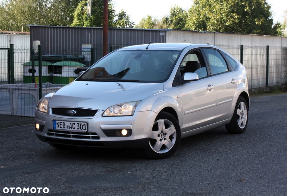 Ford Focus 1.6 16V Ghia - 1