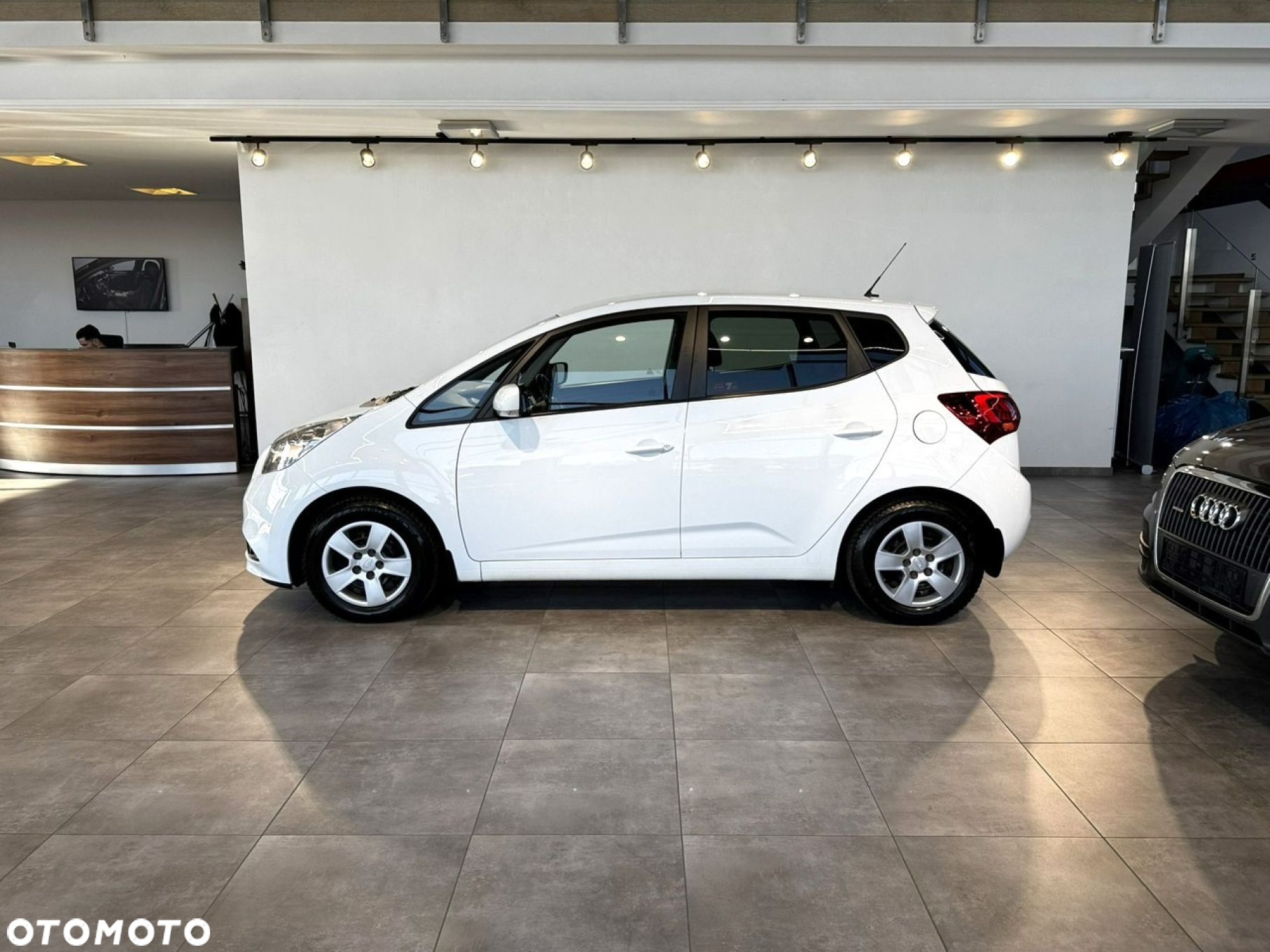 Kia Venga - 6