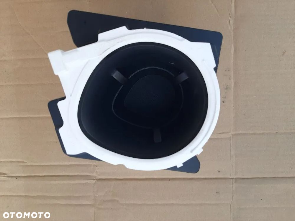 OSŁONA PLASTIK KRATKA MASKOWNICA TOYOTA CHR 2021R - 16