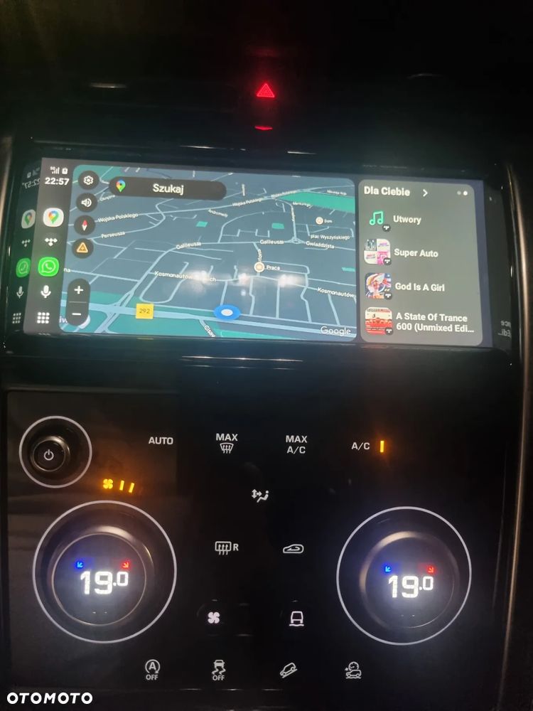 Land Rover Discovery Sport P250 SE - 16