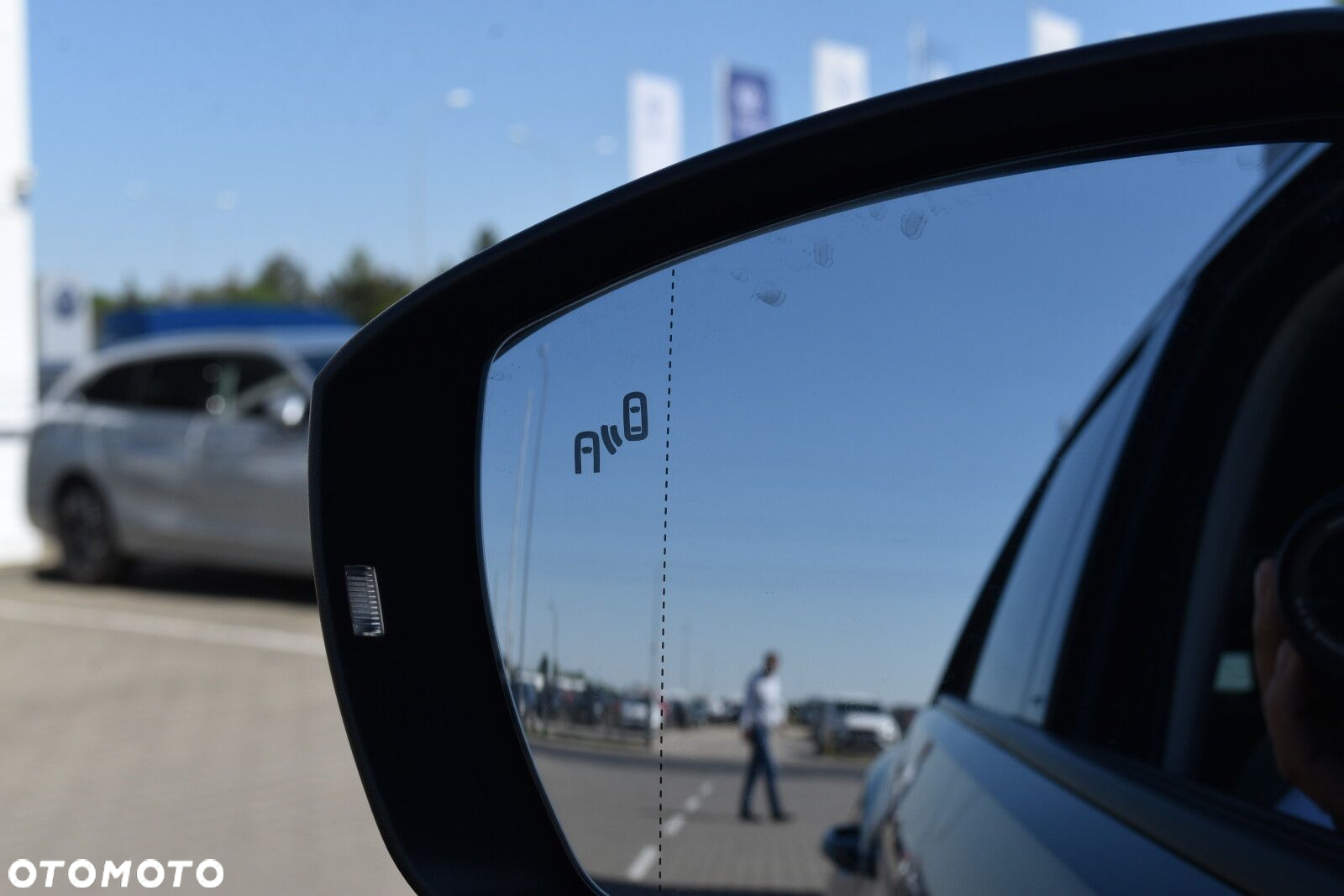 Volkswagen T-Roc 1.5 TSI ACT Premium - 25