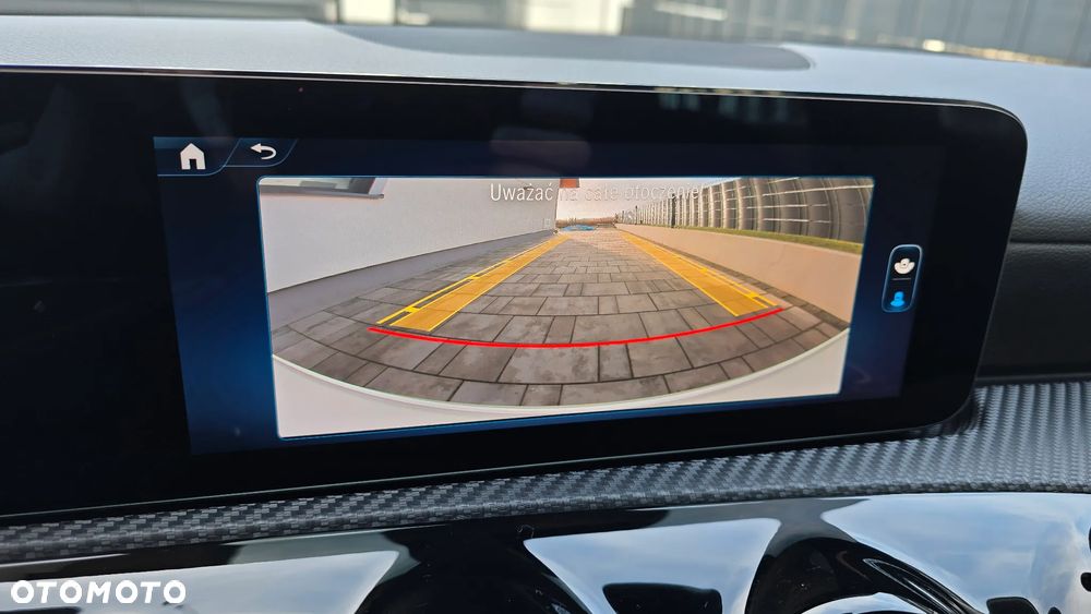 Mercedes-Benz CLA 200 7G-DCT - 9