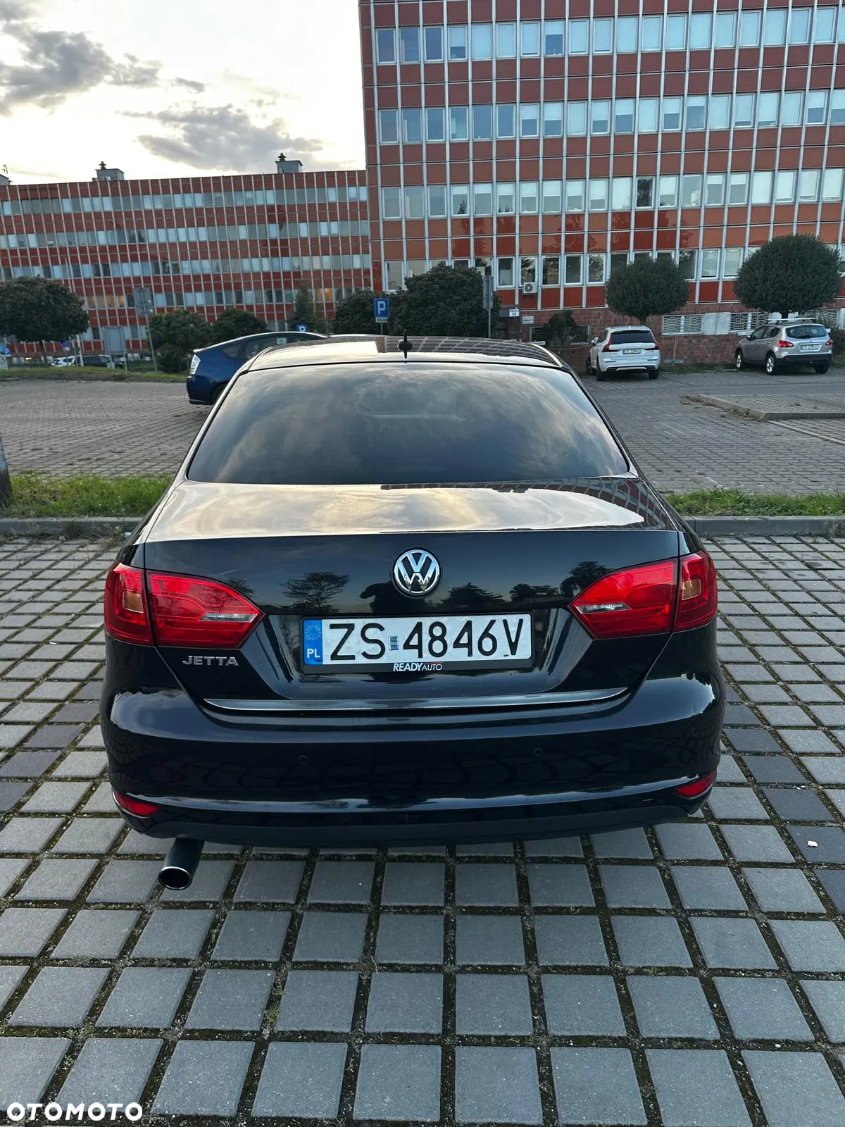 Volkswagen Jetta 1.2 TSI Comfortline - 2