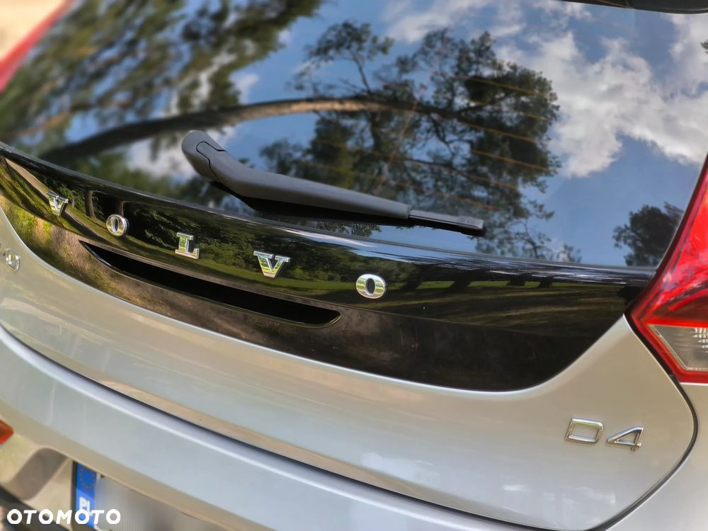 Volvo V40 D4 Drive-E Momentum - 4
