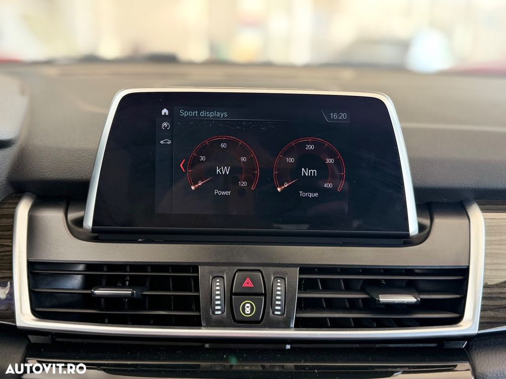 BMW Seria 2 218d Aut. Luxury Line - 32