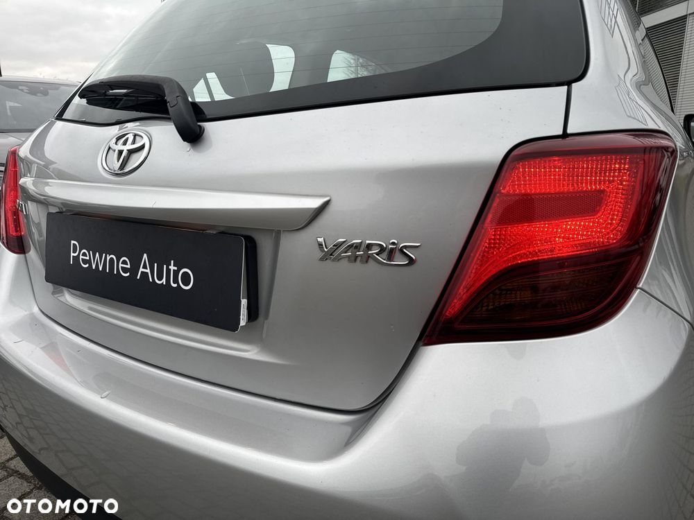 Toyota Yaris 1.0 Active EU6 - 10