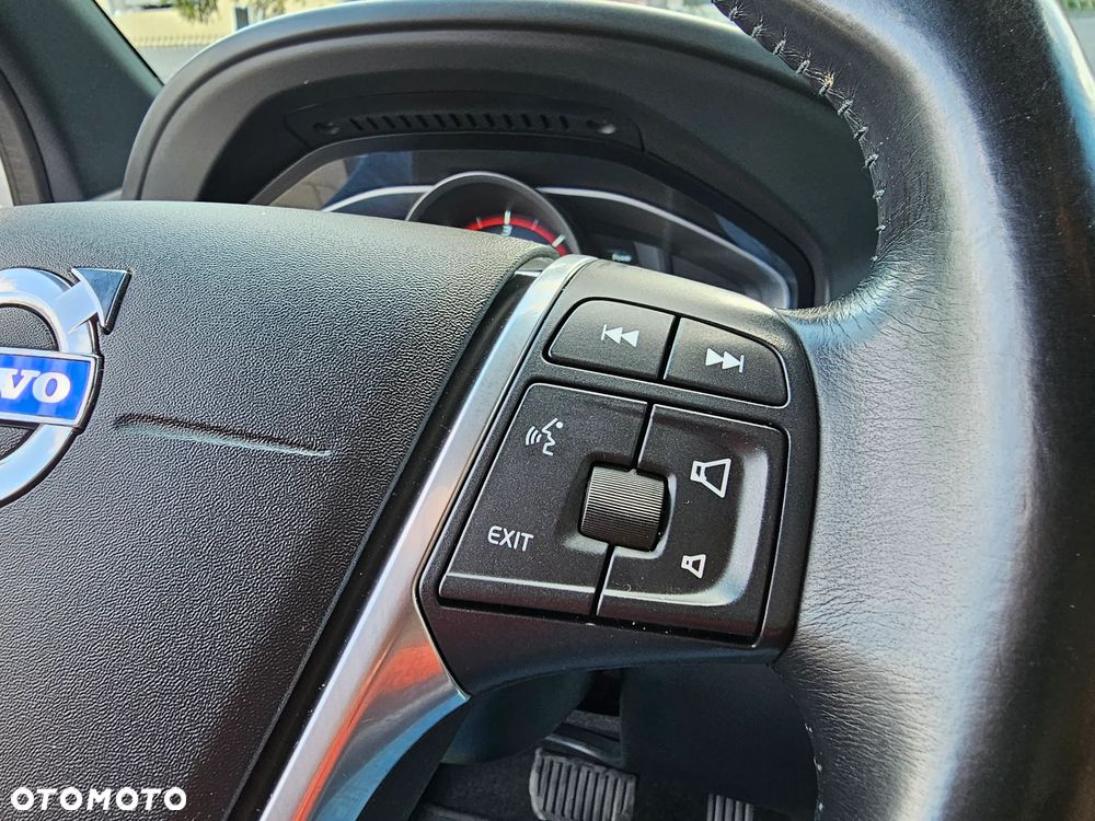 Volvo XC 60 D3 Geartronic Summum - 26