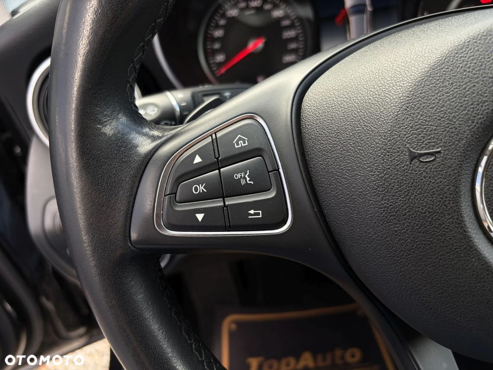 Mercedes-Benz Klasa C 200 9G-TRONIC - 24