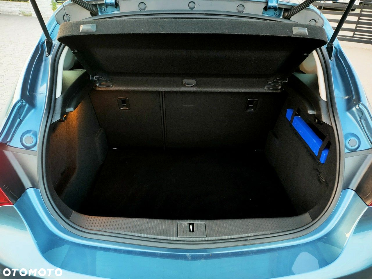 Opel Astra - 16