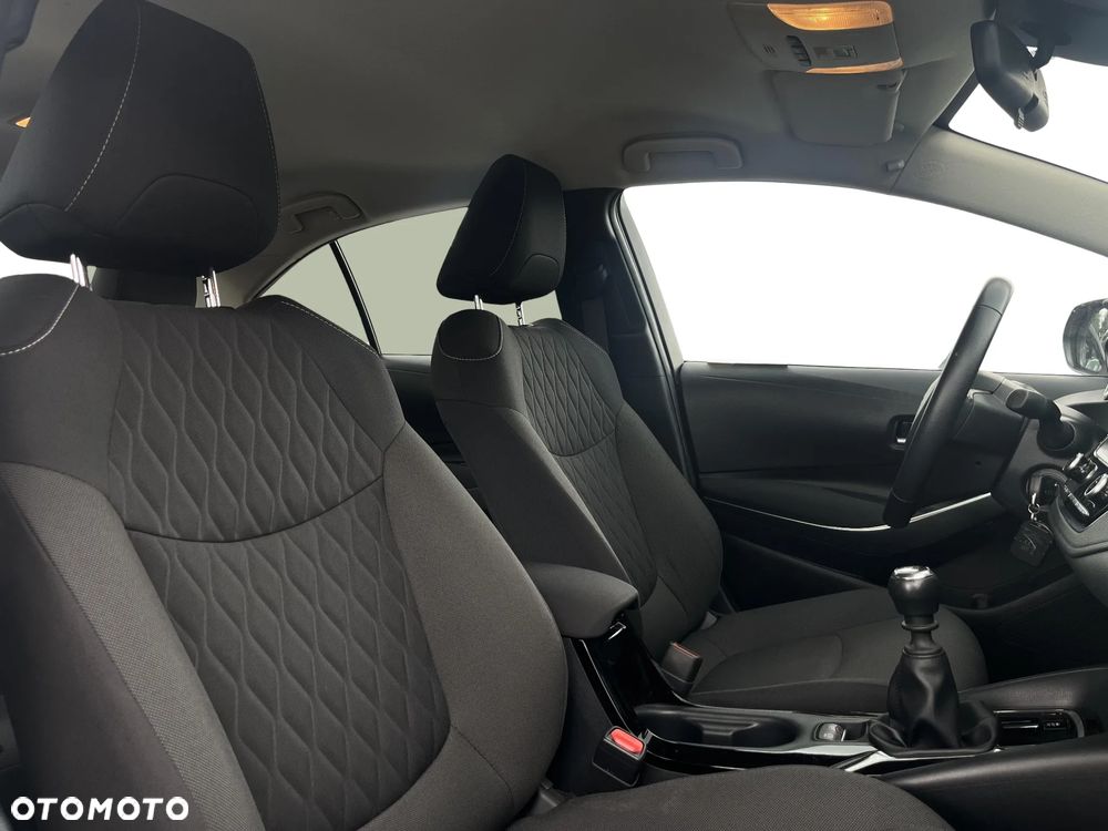 Toyota Corolla 1.5 Comfort - 21