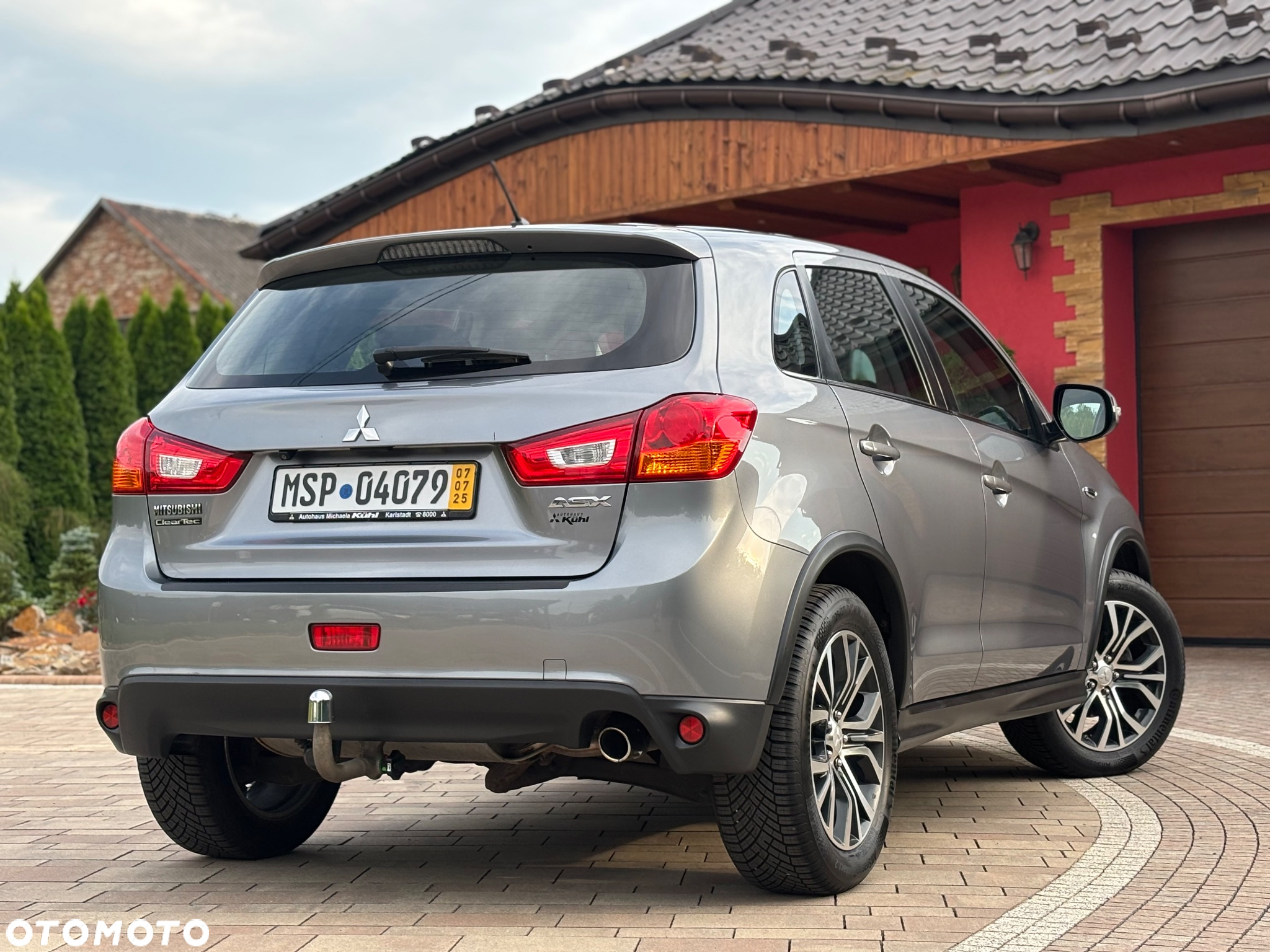 Mitsubishi ASX - 9