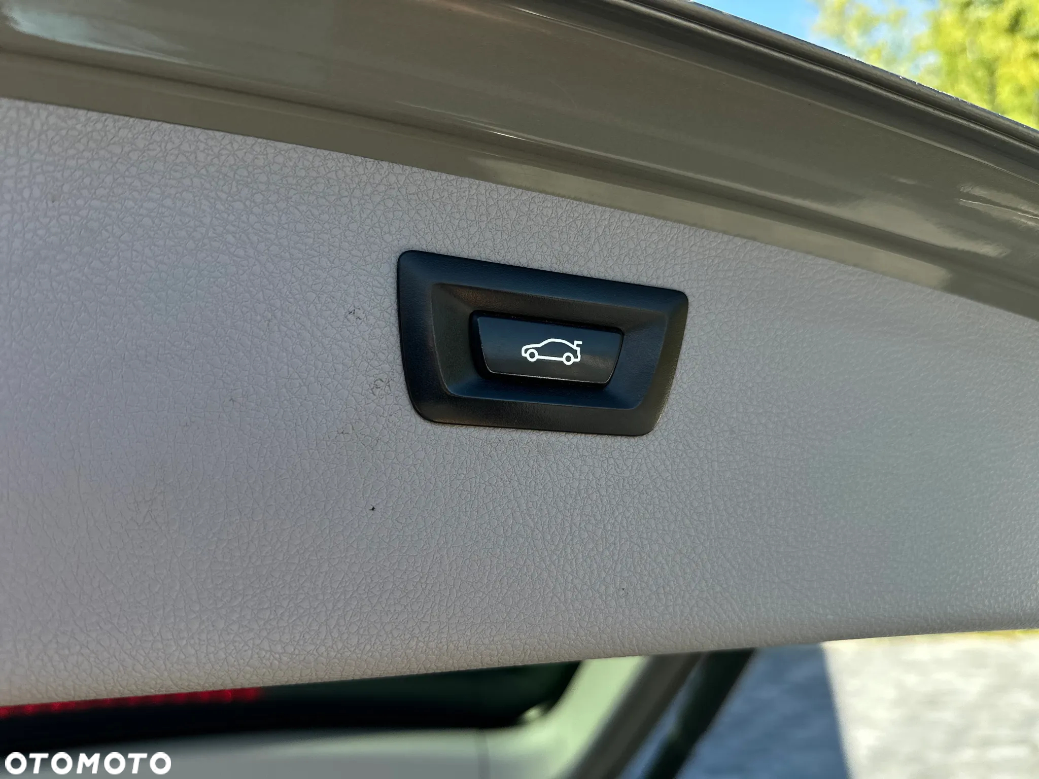 BMW Seria 3 320i GPF xDrive Luxury Line - 24
