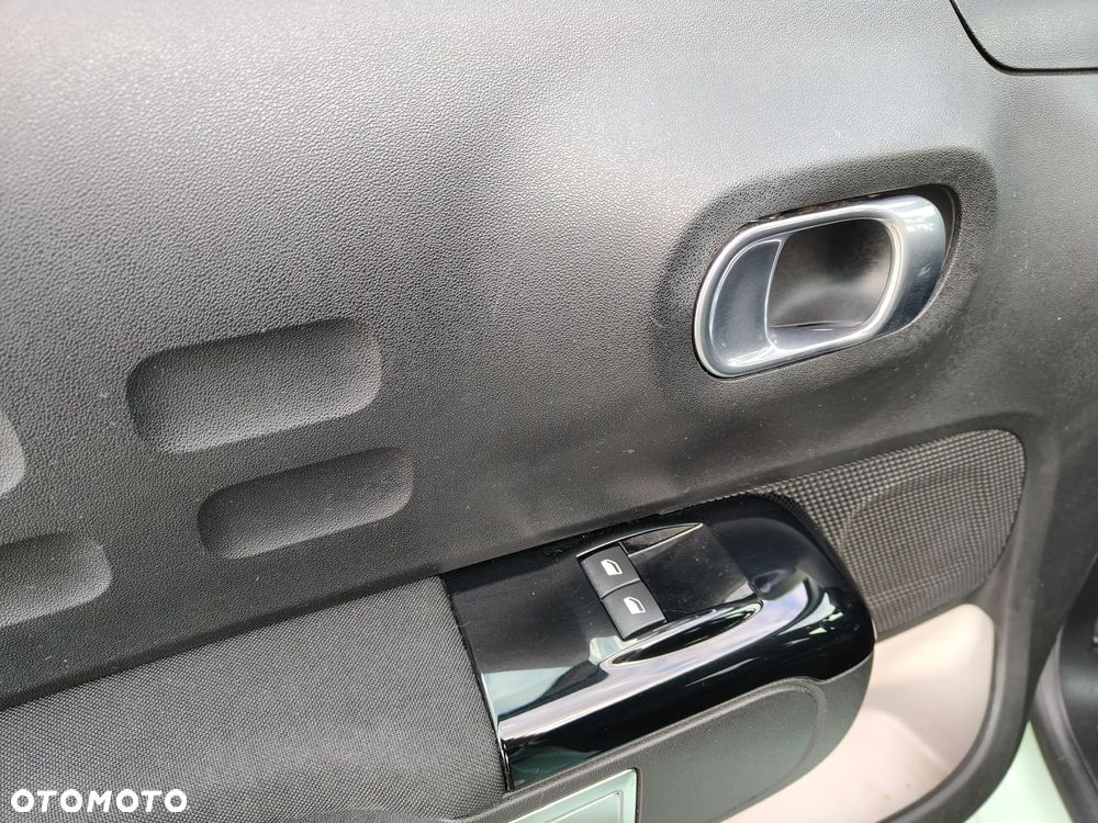 Citroën C3 1.2 PureTech Live - 17