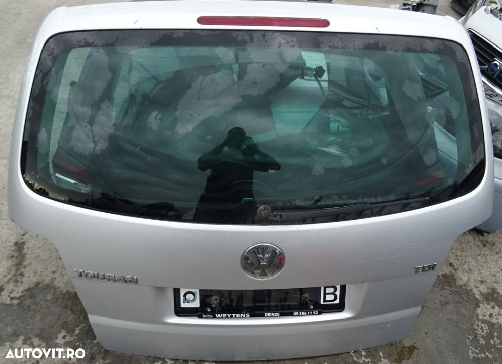 Haion Volkswagen Touran din 2004 complet  FARA RUGINA - 1