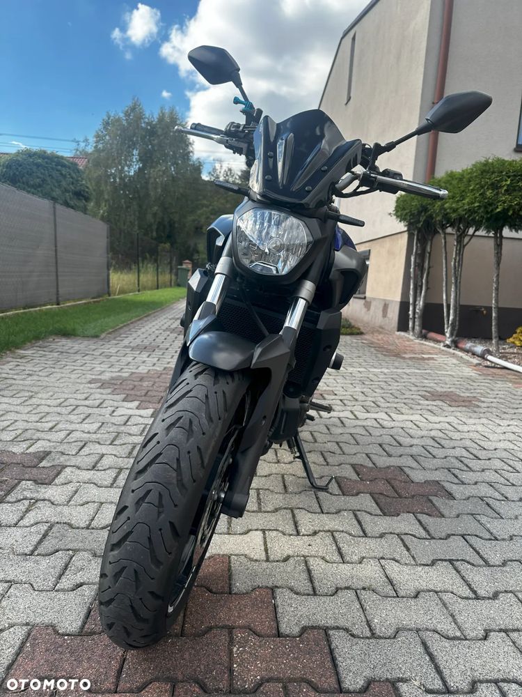 Yamaha MT - 7