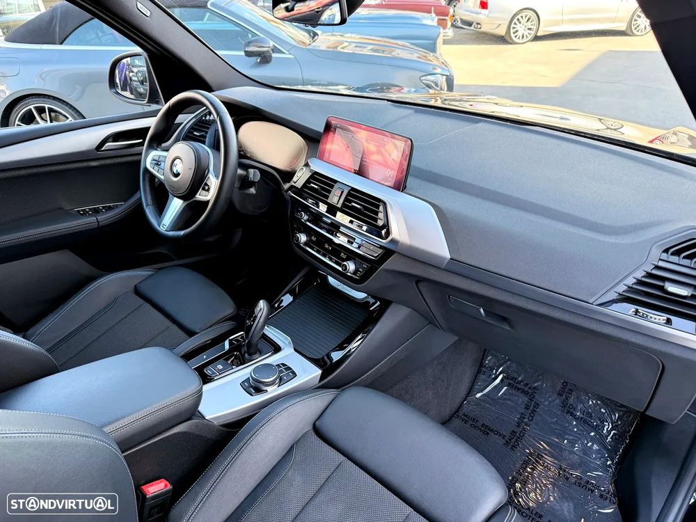 BMW X3 18 d sDrive Pack M Auto - 40
