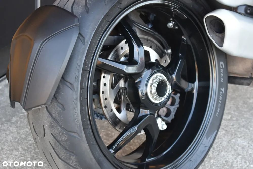 Ducati Multistrada - 34