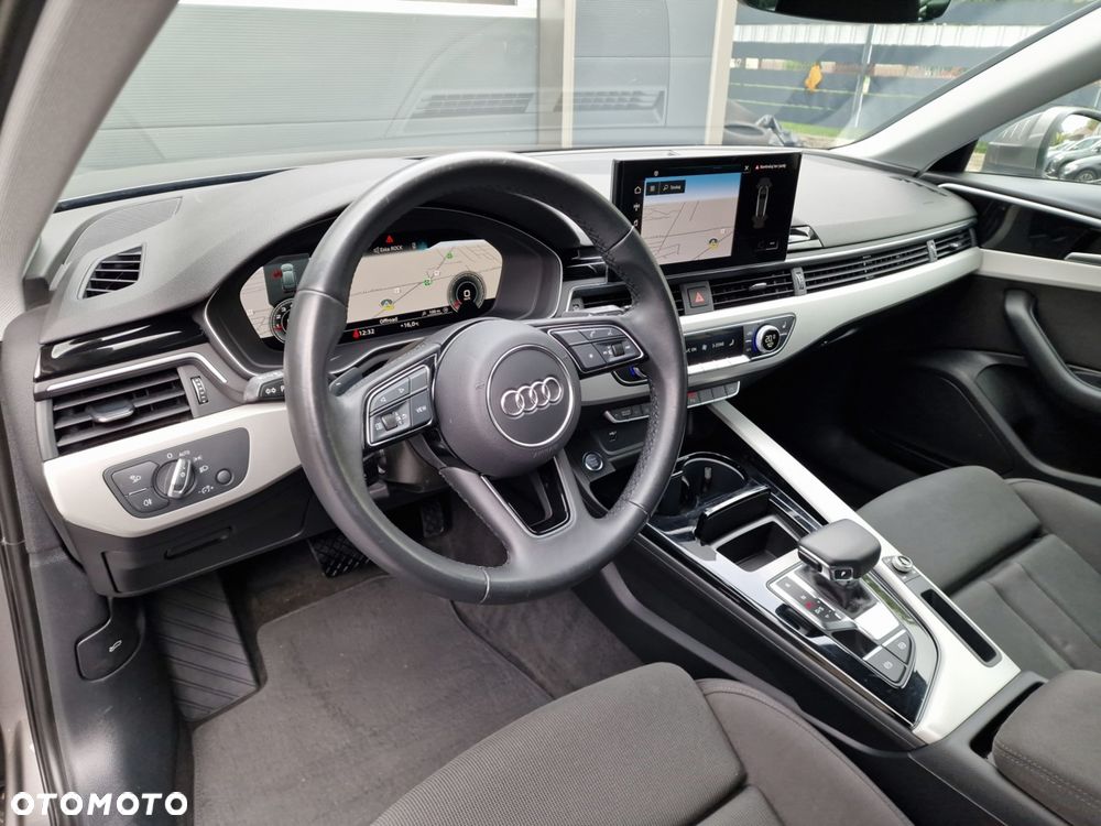 Audi A4 Avant 35 TFSI S tronic - 21
