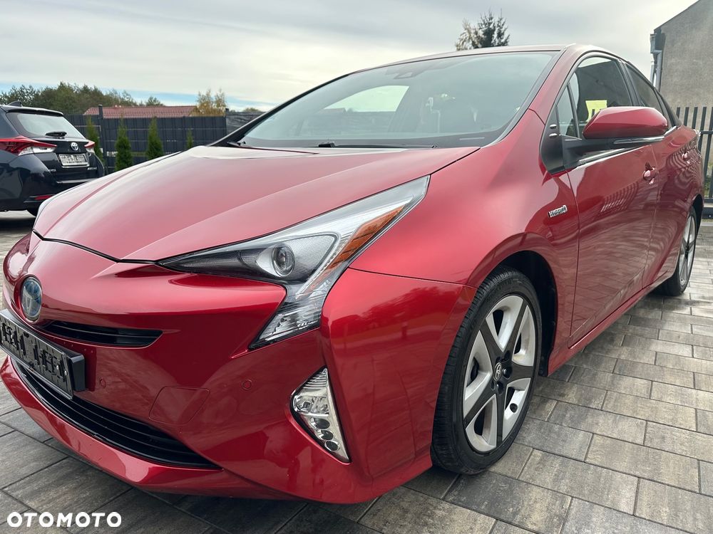 Toyota Prius 2016 photo 2