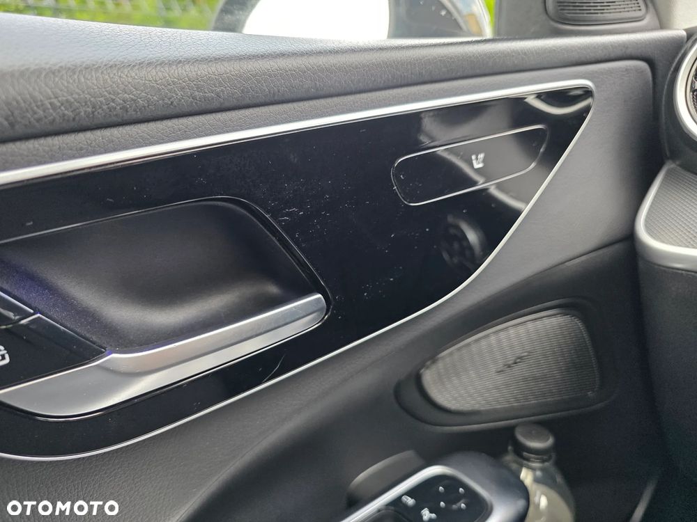 Mercedes-Benz Klasa C 200 d 9G-TRONIC Avantgarde Advanced - 19