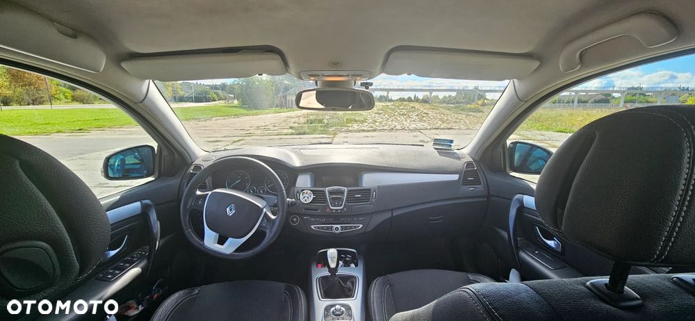 Renault Laguna 2.0 DCi Dynamique - 19
