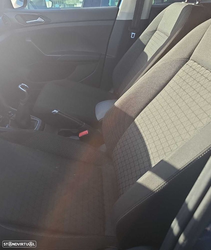 VW T-Cross 1.0 TSI Life - 5