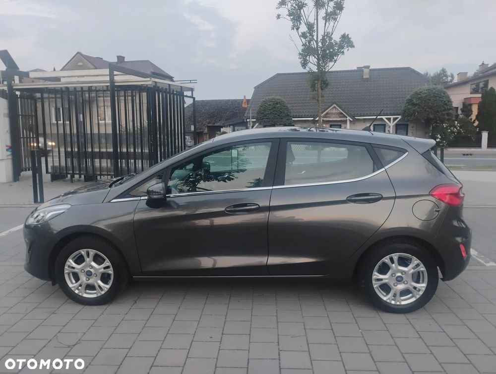 Ford Fiesta 1.1 S&S TREND - 6