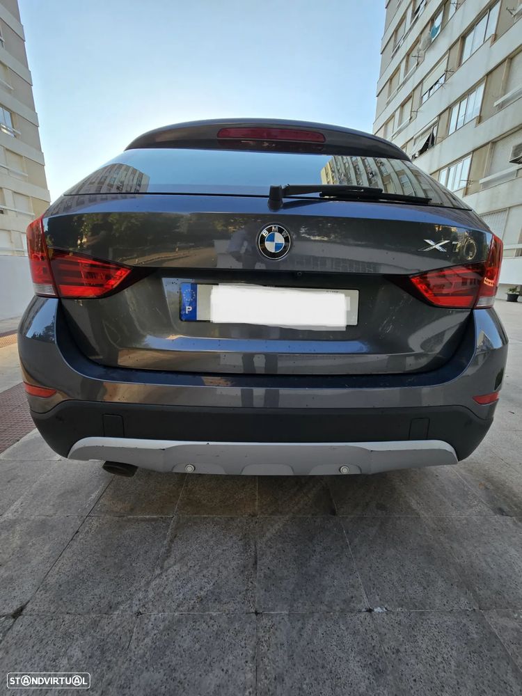 BMW X1 18 d sDrive Auto xLine - 3