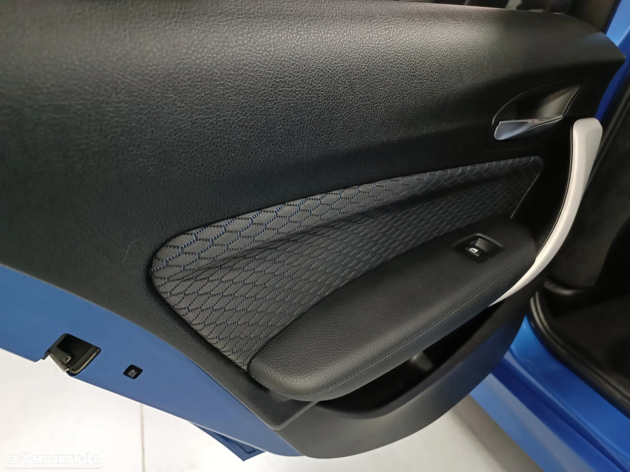 BMW 118 i Aut. M Sport - 15