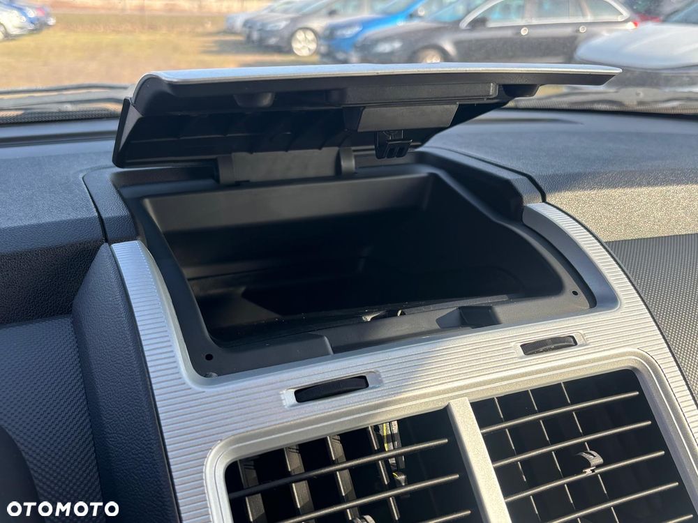 Dodge Journey 2.0 CRD SXT - 24