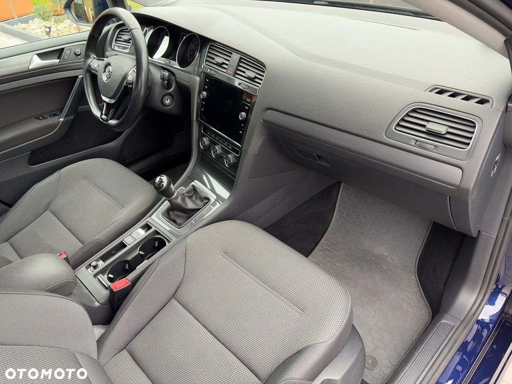 Volkswagen Golf 2.0 TDI BMT Comfortline - 10