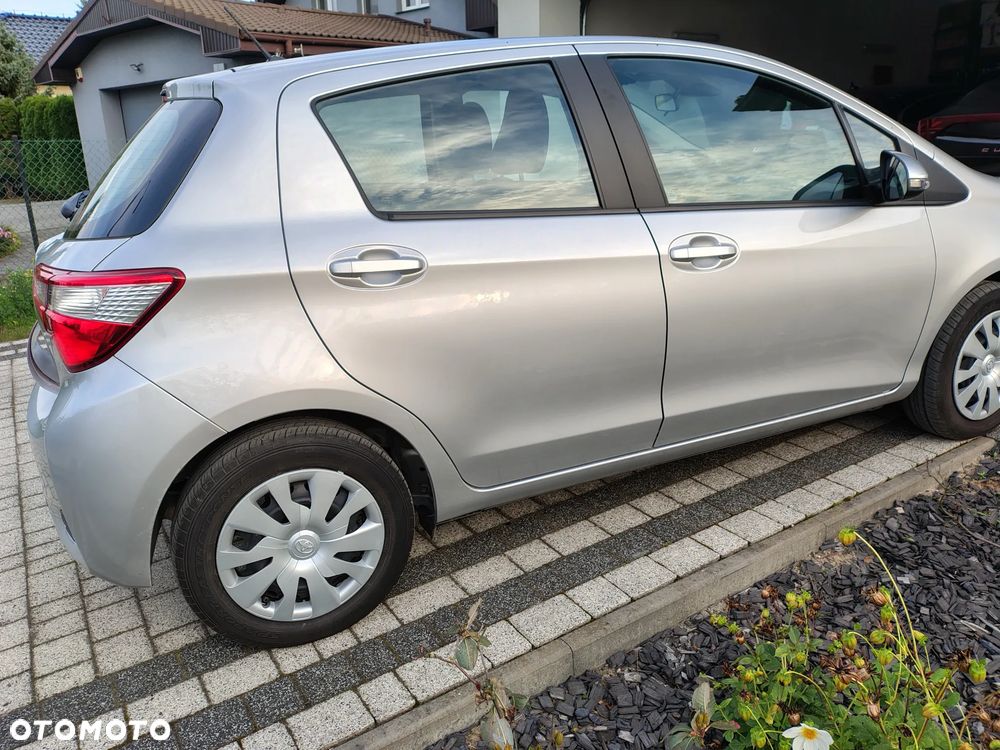 Toyota Yaris 1.5 Active - 8