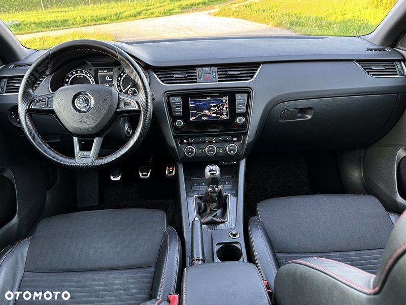 Skoda Octavia 2.0 TDI (Green tec) RS - 14