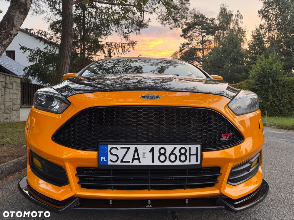 Ford Focus 2.0 EcoBoost ST - 6