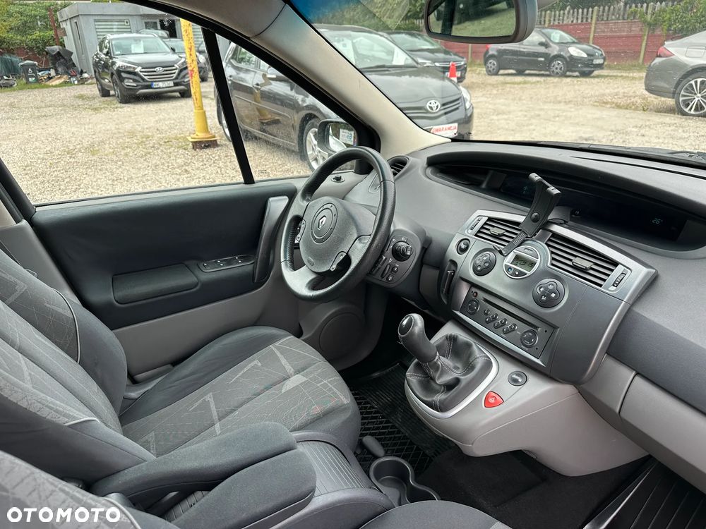 Renault Scenic - 20